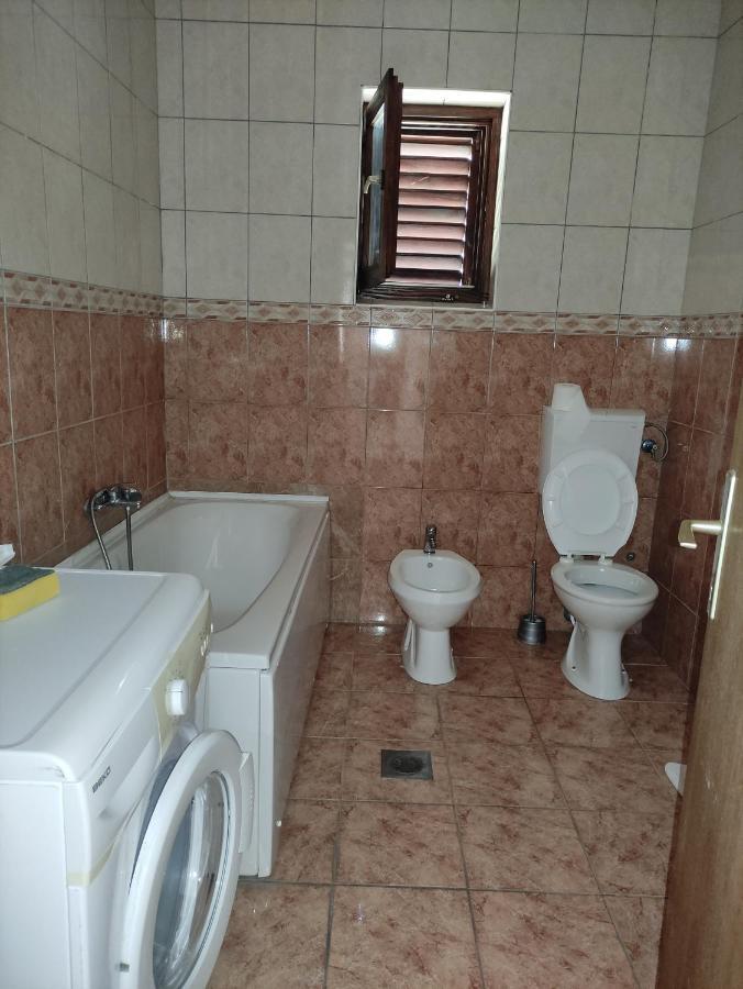 Apartments Vukasovic Kotor Ngoại thất bức ảnh